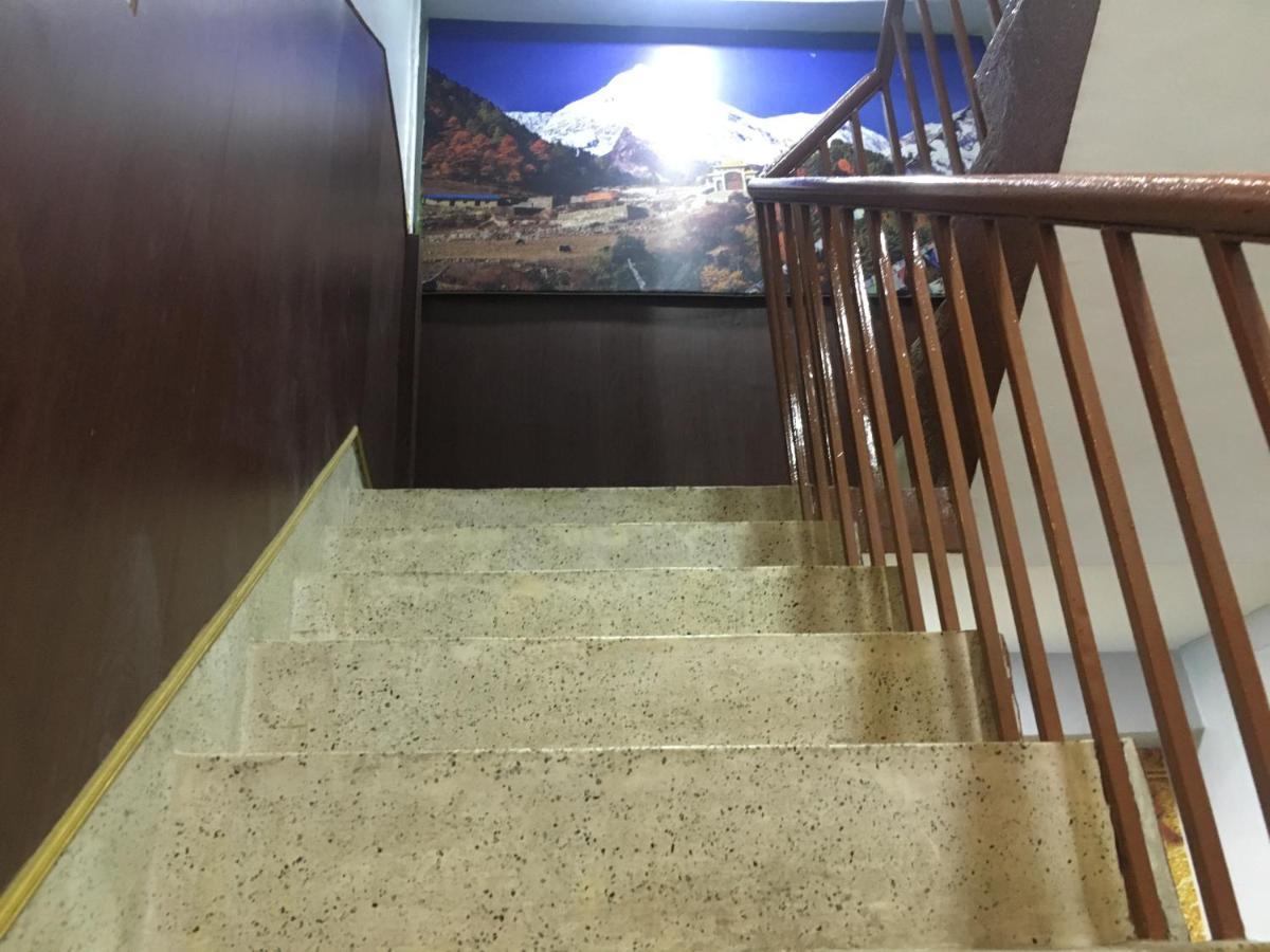 Hotel Plumeria Inn Kathmandu Esterno foto